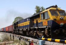 पश्चिम रेलवे ने समग्र पार्सल राजस्व में 150 करोड़ रुपए के आँकड़े को किया पार