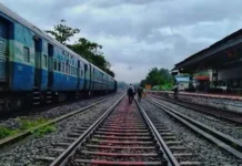 मुंबई सेंट्रल – भुज और बांद्रा टर्मिनस – गोरखपुर के बीच चलेगी स्पेशल ट्रेनें