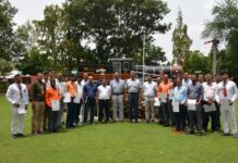 सुरक्षित रेल परिचालन में योगदान के लिए वड़ोदरा डिवीज़न के अठारह रेल कर्मियों को मिला सम्मान