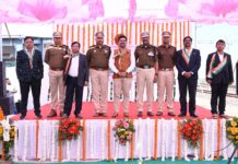 डीएफसीसी अधिकारियों ने रेलवे सुरक्षा के संबध मे दी जानकारी