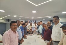 आढतियां एसोसिएशन की बैठक मे बांग्लादेश के घटनाक्रम पर जताई चिंता