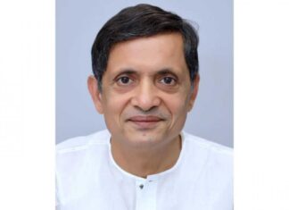 ठग कपडा़ व्यापारियों के फर्जी कार्यवाईयों से डरे बगैर न्याय दिलाने को तत्पर रहेगा आढ़तिया एसो.- प्रहलाद अग्रवाल