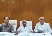 कपड़ा बाजार मे चल रही चुनावी बयार के बीच एसटीएम चुनाव की घोषणा, 20 सदस्यों के लिये 18 जुलाई को होगा मतदान