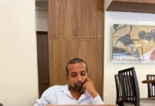सूरत निवासी अमित तिवारी ने ध्रुव राठी की ऑस्ट्रिया स्थित कंपनी को लेकर CBDT में दर्ज कराई शिकायत